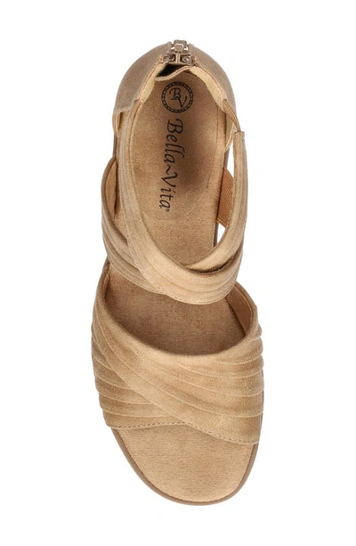 Bella Vita Women's Quinnell Block Heel Sandals In Natural