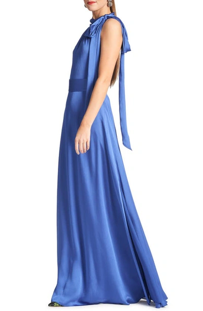 Sachin & Babi Kayla Crinkle Georgette Gown In French Blue