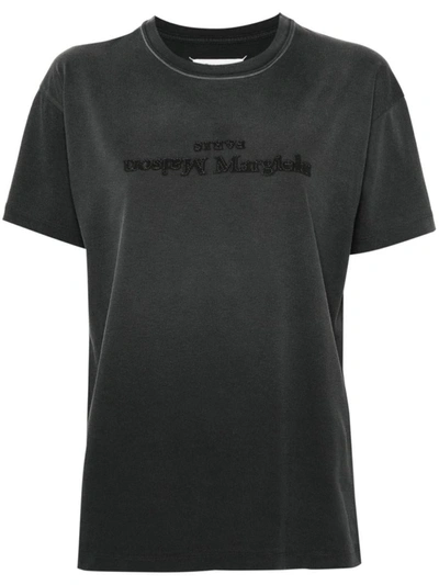 Shop Maison Margiela Logo Cotton T-shirt In Grey