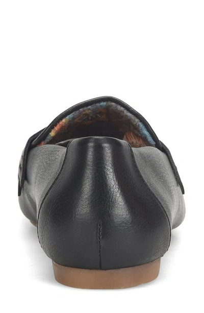 Korks Posie Penny Loafer In Black
