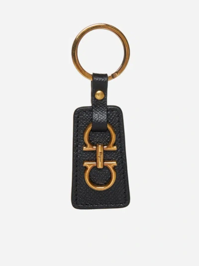 Shop Ferragamo Gancini Leather Keychain In Black