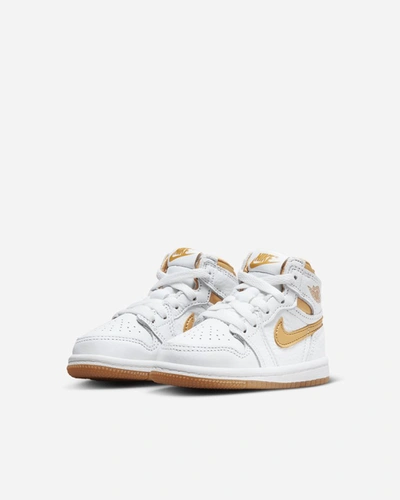 Shop Jordan Brand Jordan 1 Retro High Og &#39;metallic Gold&#39; (preschool) In White