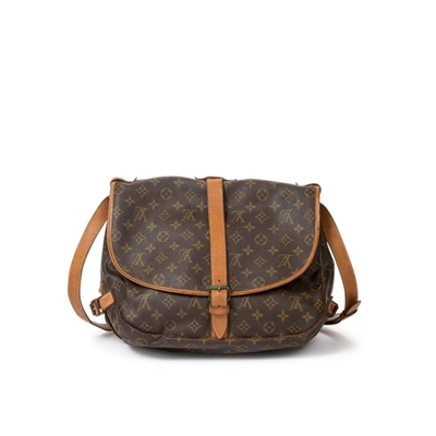 Pre-owned Louis Vuitton Saumur In Brown