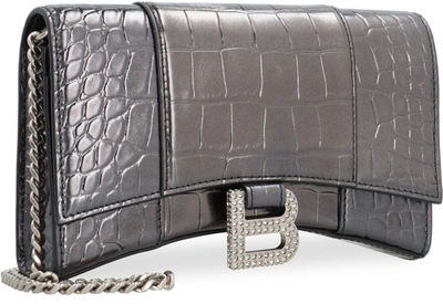 Shop Balenciaga Hourglass Wallet On Chain In Grey
