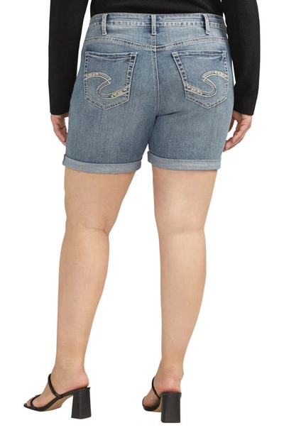 SILVER JEANS CO. SILVER JEANS CO. DISTRESSED LUXE STRETCH BOYFRIEND ROLL CUFF DENIM SHORTS 