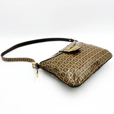 Shop Fendi Zucchino Brown Leather Shoulder Bag ()