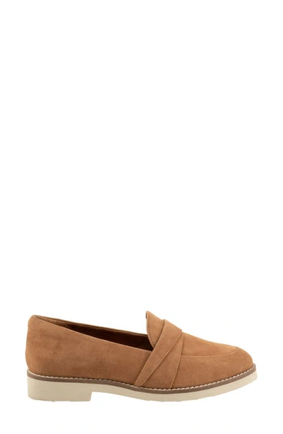 Softwalk Walsh Loafer In Camel Suede