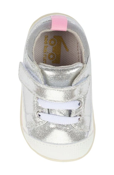 See Kai Run Stevie Ii Sneaker In Silver Shimmer