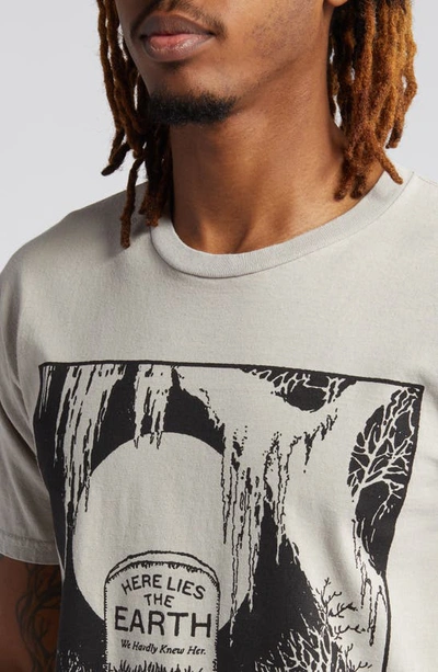 Shop Obey Here Lies The Earth Graphic T-shirt In Pigment Silver Grey