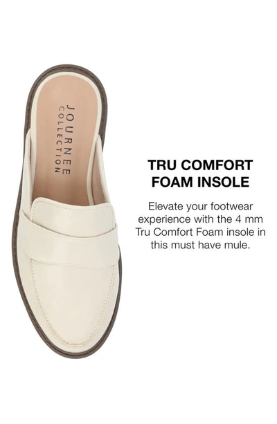 Journee Collection Miycah Lug Sole Platform Mule In Light Beige