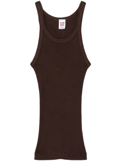 Shop Re/done Ribbed Cotton Tank Top In Cocoa