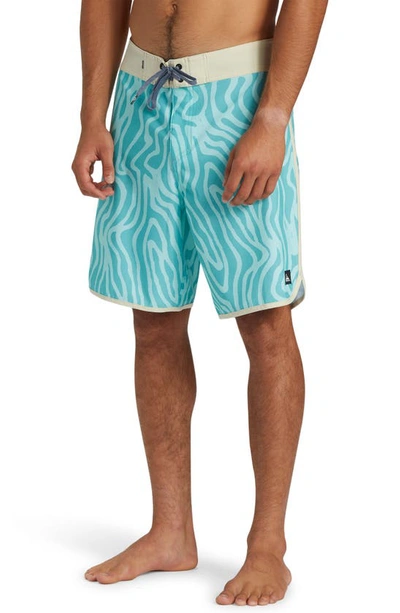 Quiksilver Surfsilk Scallop Board Shorts In Limpet Shell