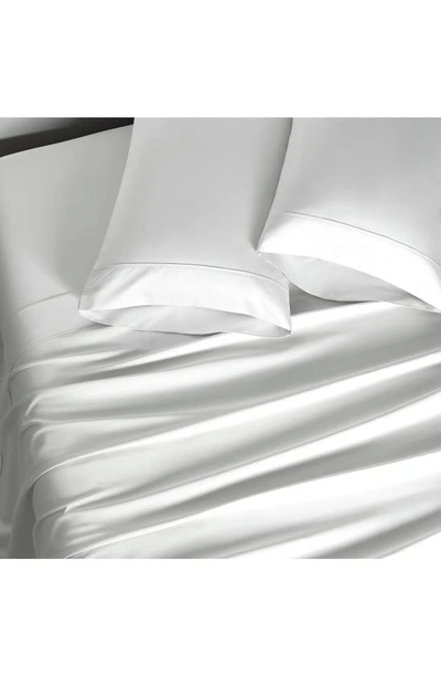 Dkny Luxe Egyptian Cotton Set Of 2 700 Thread Count Pillowcases In White