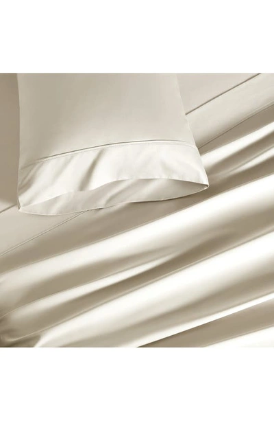 Dkny Luxe Egyptian Cotton Set Of 2 700 Thread Count Pillowcases In Ivory