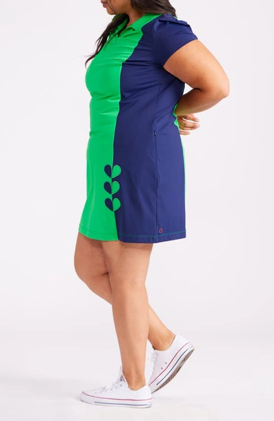 Shop Kinona In Stitches Short Sleeve Golf Dress In Kelly Green