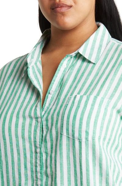 Shop Caslon (r) Linen Blend Button-up Camp Shirt In Green Bright Katie Stripe