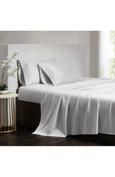 Shop Dkny Set Of 2 Luxe Egyptian Cotton 700 Thread Count Pillowcases In Platinum