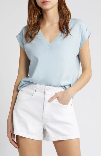 Shop Frame Easy Cotton V-neck T-shirt In Light Blue