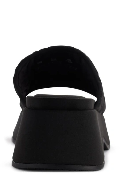 Dkny Logo Quilt Platform Sandal In Black
