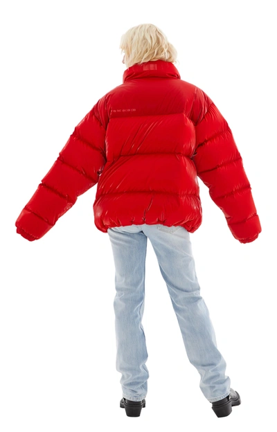 Vtmnts Red Laquer Puffer Jacket In Red