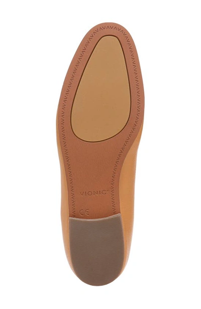 Vionic Willa Ii Loafer In Camel