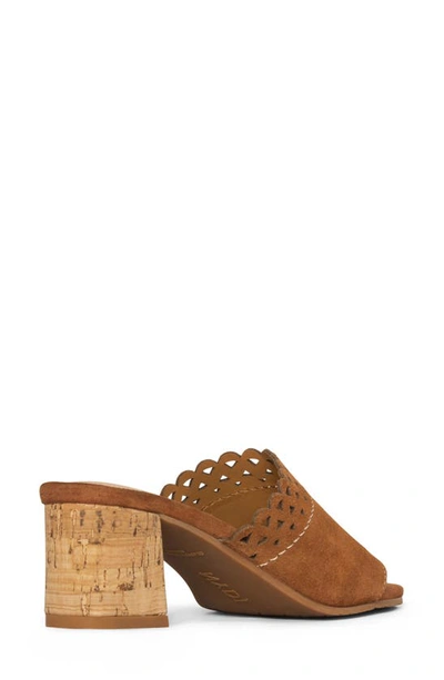 Nydj Alanah Slide Sandal In Cognac