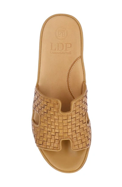 L'amour Des Pieds Cusaro Platform Wedge Slide Sandal In Lioness