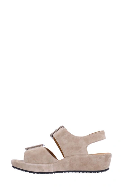L'amour Des Pieds Cantura Slingback Sandal In Taupe