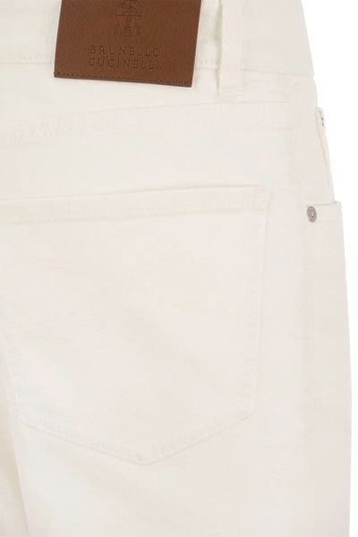 Shop Brunello Cucinelli Five-pocket Leisure Fit Trousers In Comfort Denim In White