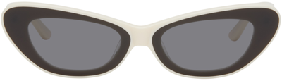 Shop Bonnie Clyde Off-white Hiro Sunglasses In Off-white/black