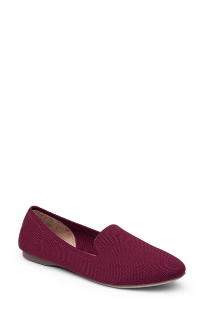 Shop Me Too Brea Flat In Ruby Red