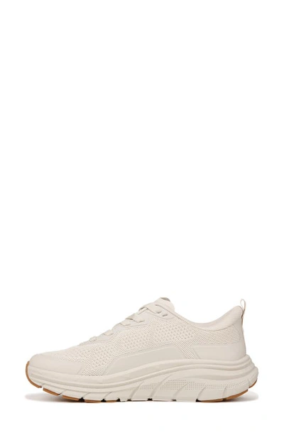 Vionic Walk Max Water Repellent Sneaker In Cream