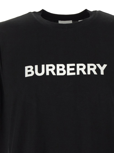 Shop Burberry Logo T-shirt In Black