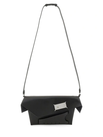 Shop Maison Margiela Snatched Shoulder Bag Unisex In Black