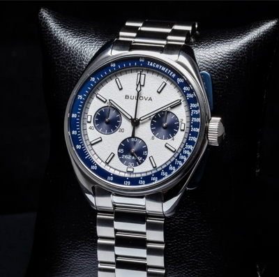 Pre-owned Bulova Lunar Pilot Chronograph Men's Watch Sapphire With Bonus Strap 98k112