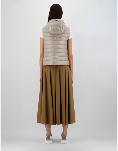 Herno Sleeveless Jacket In Nylon Ultralight In Chantilly