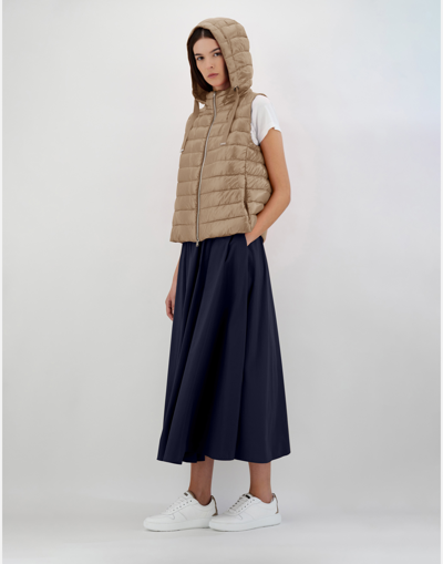 Herno Sleeveless Jacket In Nylon Ultralight In Camel