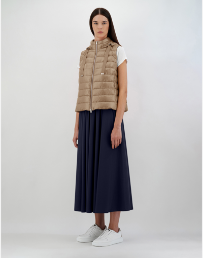 Herno Sleeveless Jacket In Nylon Ultralight In Camel
