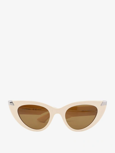 Alexander Mcqueen Cat Eye-frame Recycled Acetate Sunglasses In Beige