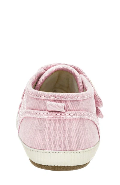 Robeez Brooks Crib Sneaker In Light Pink
