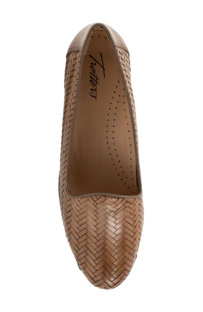 Trotters Liz Iii Flat In Taupe