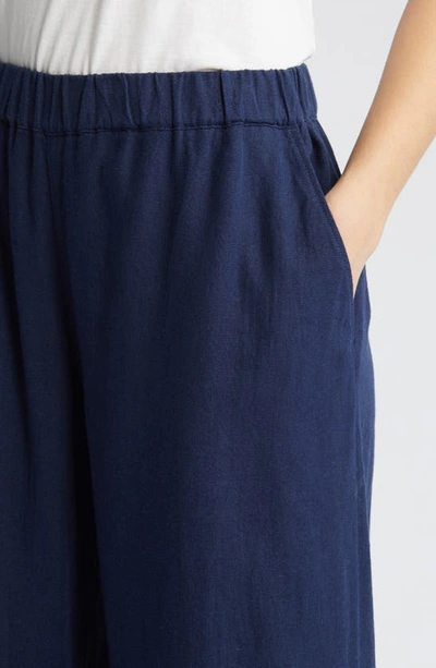 Shop Caslon Wide Leg Pull-on Linen Blend Pants In Navy Blazer