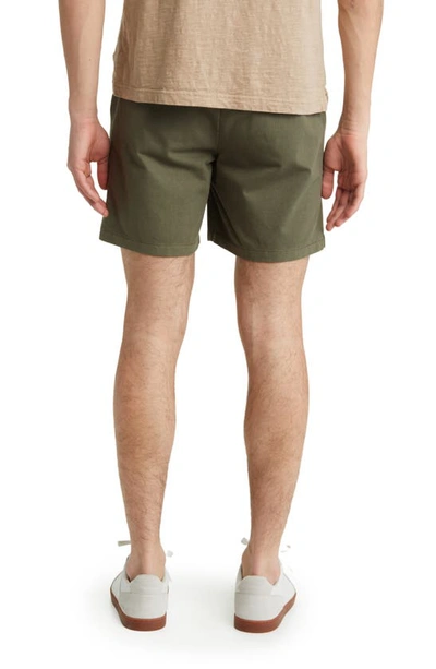 Treasure & Bond Stretch Organic Cotton Shorts In Olive Night
