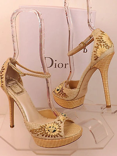 Pre-owned Dior Christian  Beige Snakeskin Charm Straw Heel Pumps Sandals 39