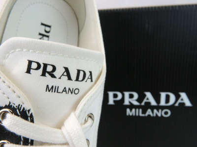 Pre-owned Prada 1e617m White Black Polka Canvas Logo Pointy Cap Low Top Sneakers 38 Italy