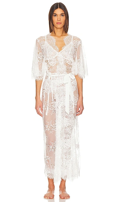 Homebodii Kassiah Robe In White