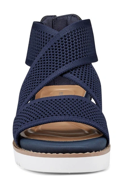 Easy Spirit Women's Wander Lightweight Strappy Flat Sandals In New Navy