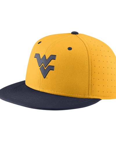 Shop Nike Men's  Gold West Virginia Mountaineers Aero True Baseball Performance Fitted Hat