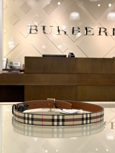 Pre-owned Burberry Authentic  Vintage Check Reversible Tb Buckle Belt Made In Italy Size S In Brown