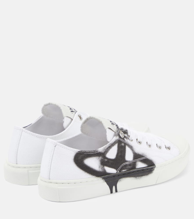 Shop Vivienne Westwood Plimsoll 2.0 Low-top Sneakers In White